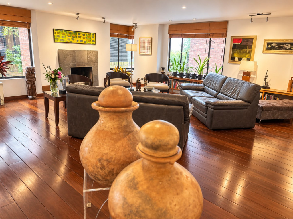 APARTAMENTO for sale in Bogotá, diagonal 91 #4-21 edificio la mirage, 201 m²