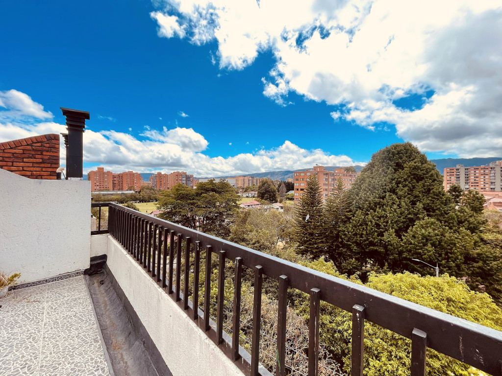 APARTAMENTO en venta en Bogotá, Calle 131a # 57-41, 92 m²