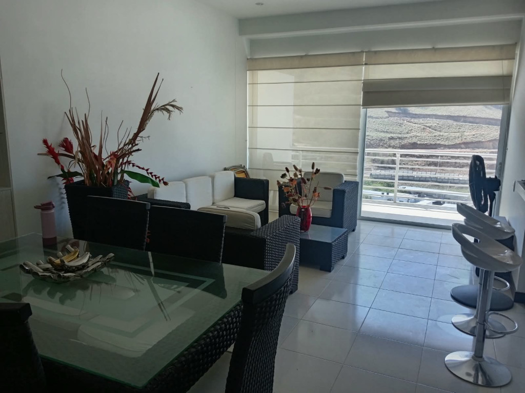 APARTAMENTO en alquiler en Santa Marta, CL 5B # 4-127, 136 m²