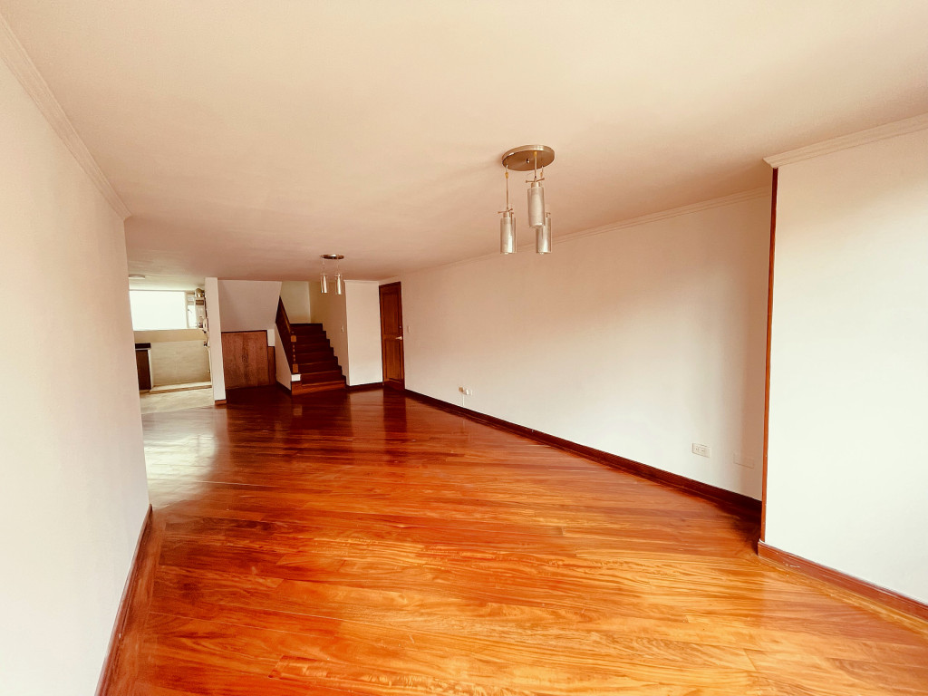 APARTAMENTO en venta en Bogotá, Carrera 10a #138-25, 143 m²