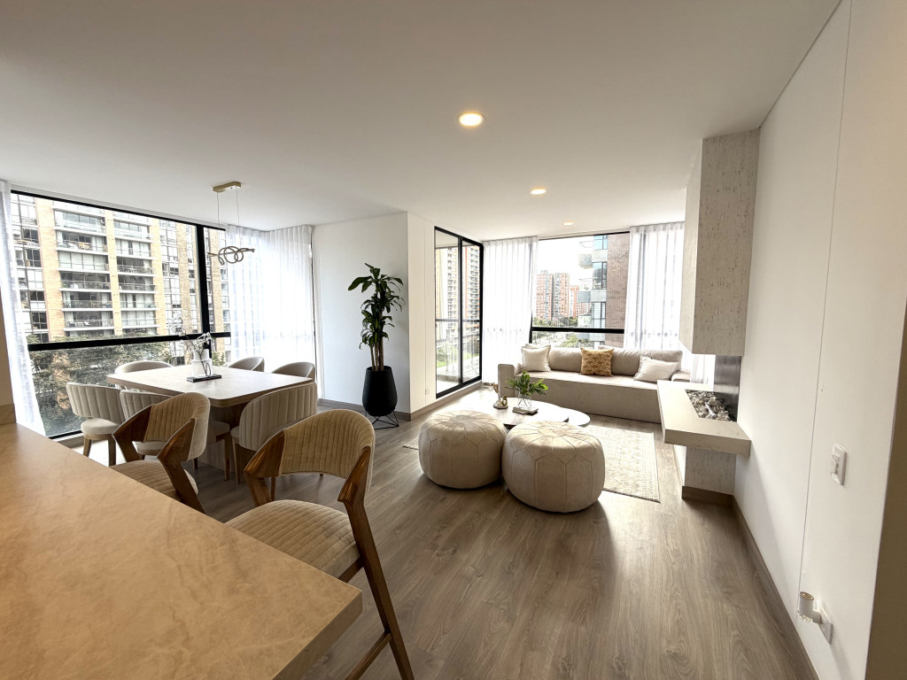 APARTAMENTO for sale in Bogotá, Cra 54 153, 82 m²