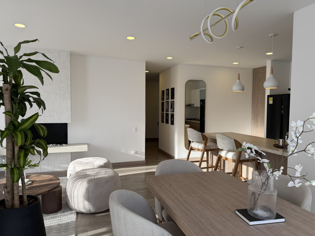 APARTAMENTO for sale in Bogotá, Cra 54 153, 82 m²
