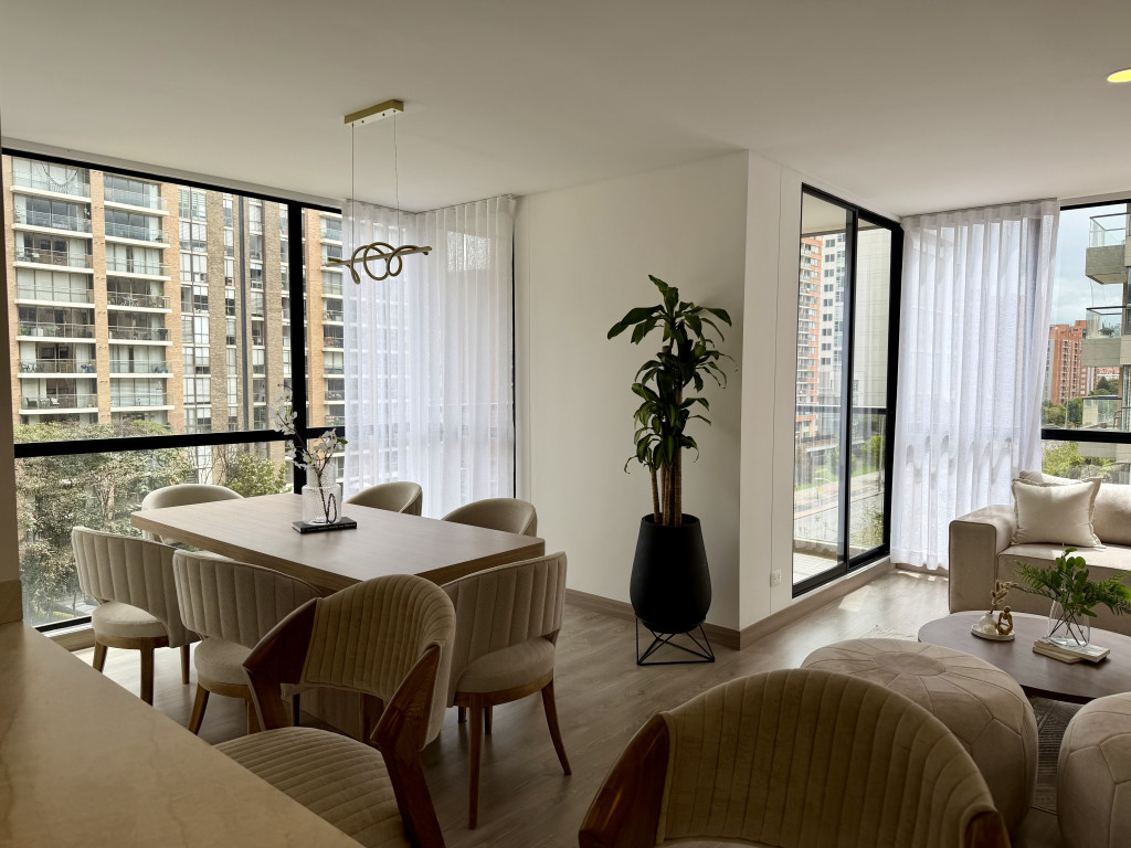 APARTAMENTO for sale in Bogotá, Cra 54 153, 82 m²