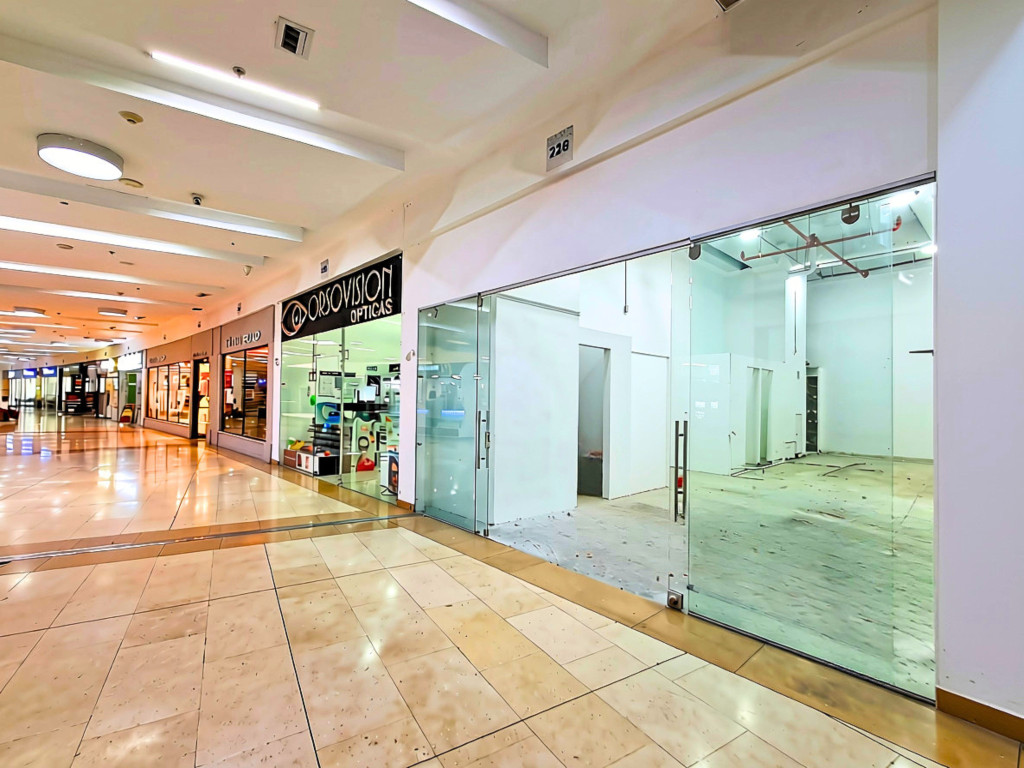 LOCAL en alquiler en Ibagué, Carrera 9 #57-24, 67 m²