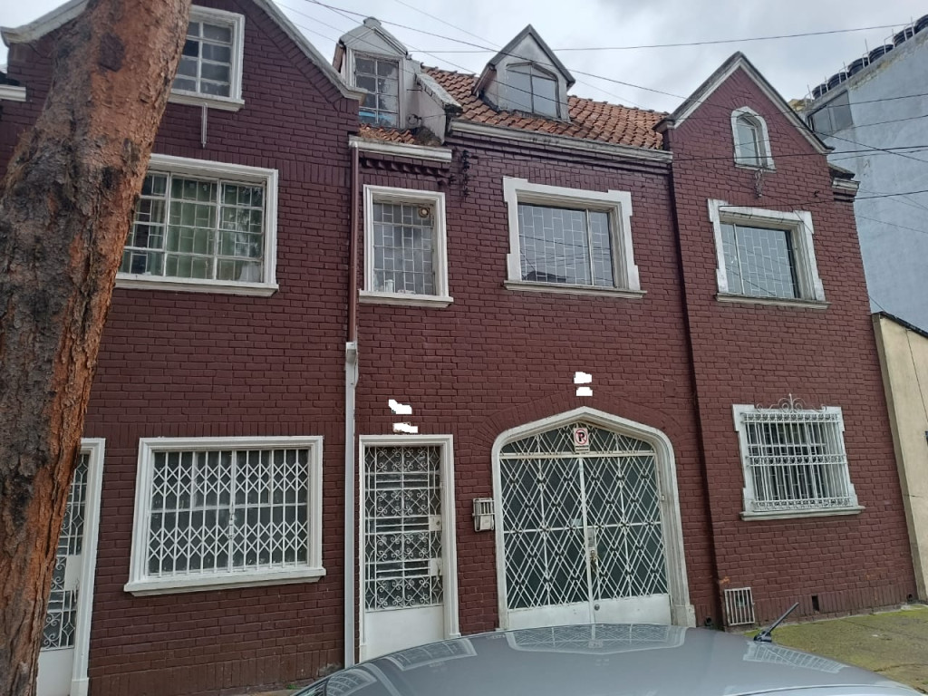 CASA en venta en Bogotá, CL 63A 24 69, 282 m²