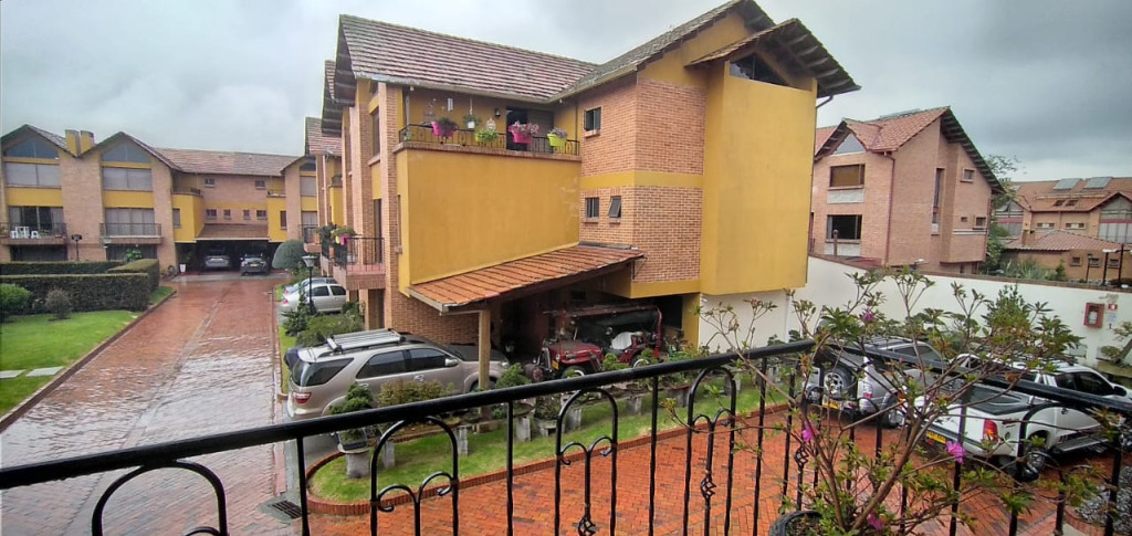 CASA en alquiler en Chía, CARRERA 5 con 20, 260 m²