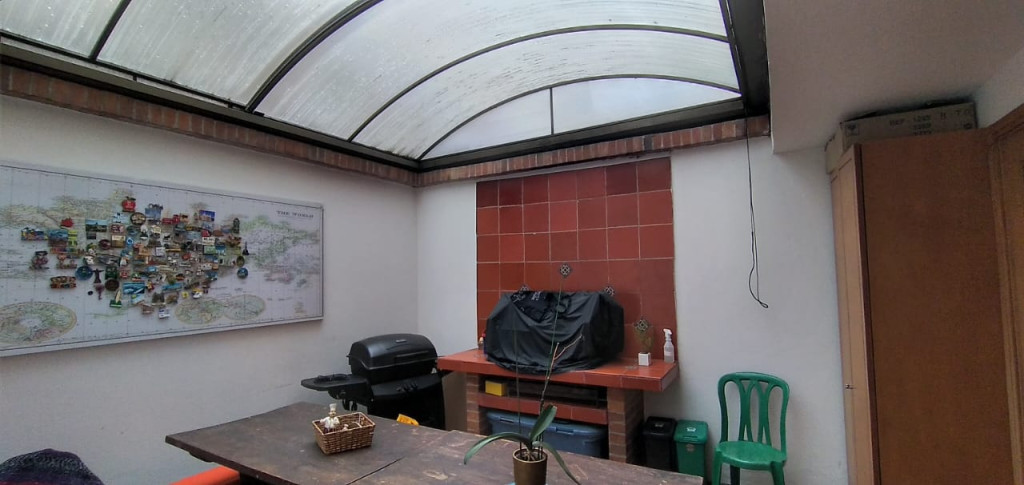 CASA en alquiler en Chía, CARRERA 5 con 20, 260 m²