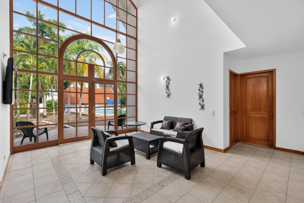 CASA en venta en Ricaurte, URB POBLADO TURISTICO SAN MARCOS, 294 m²