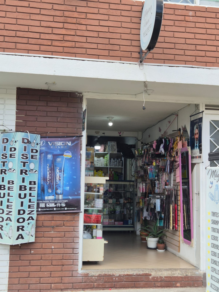 CASA en venta en Bogotá, CL 81 108 04, 359 m²