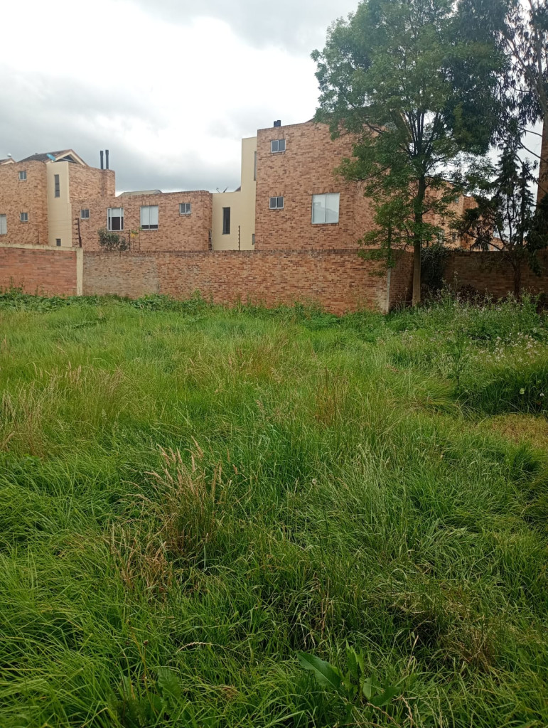 Lot for sale in Mosquera, Calle 2 # 1-20