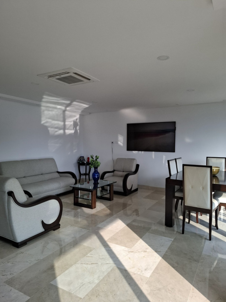 APARTAMENTO en venta en Medellín, Calle 35 Sur No. 47-30, 277 m²