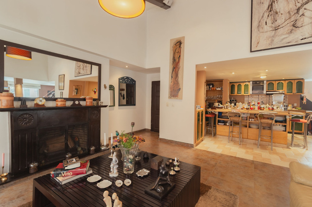 APARTAMENTO en venta en Bogotá, Calle 92 No. 9A-20, 310 m²