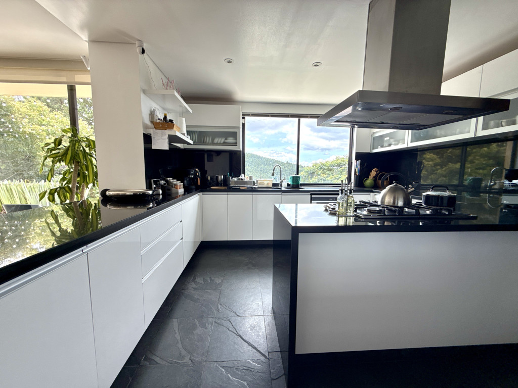 CASA for sale in La Calera, ARBORETTO BOSQUE RESIDENCIAL LIQUIDAMBAR, VEREDA ALTOS DE TEUSACA, VEREDA SAN RAFAEL, LA CALERA, 283 m²