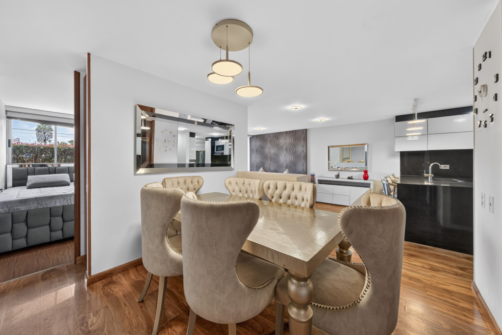 APARTAMENTO for sale in Chía, CARRERA 3 #22-01, CONJUNTO PINARES DE CHIA - SECTOR ATARDECERES - P.H., 138 m²
