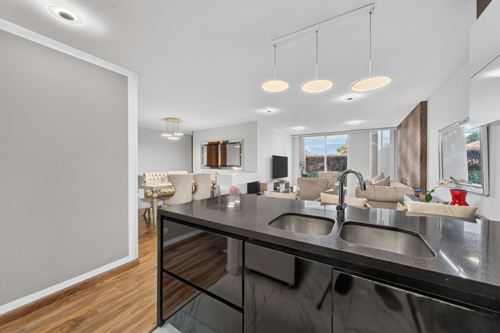APARTAMENTO for sale in Chía, CARRERA 3 #22-01, CONJUNTO PINARES DE CHIA - SECTOR ATARDECERES - P.H., 138 m²