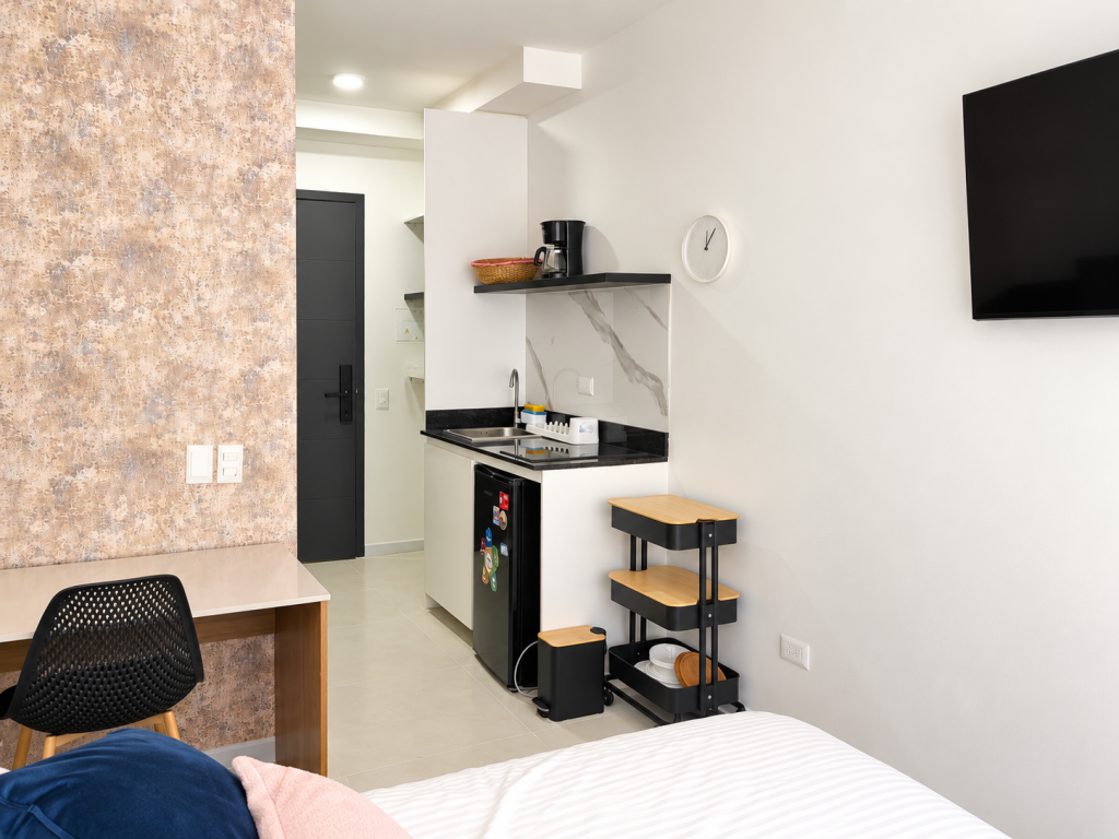 APARTAESTUDIO en alquiler en Bogotá, Calle 93 B #17-62 Torre 1 "EDIFICIO FUSION 93 B, 16 m²