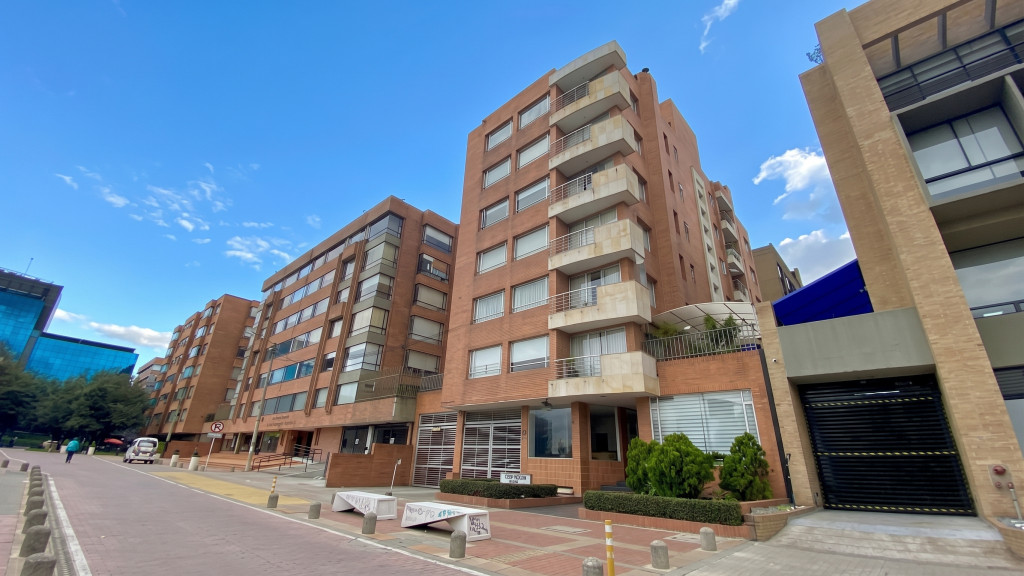 APARTAMENTO en alquiler en Bogotá, Carrera 20 # 88-32, 80 m²