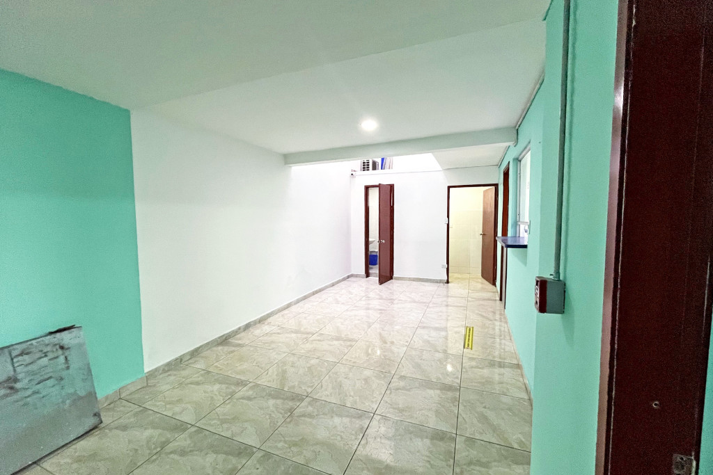 LOCAL en alquiler en Bogotá, Carrera 72 # 51 21, 350 m²