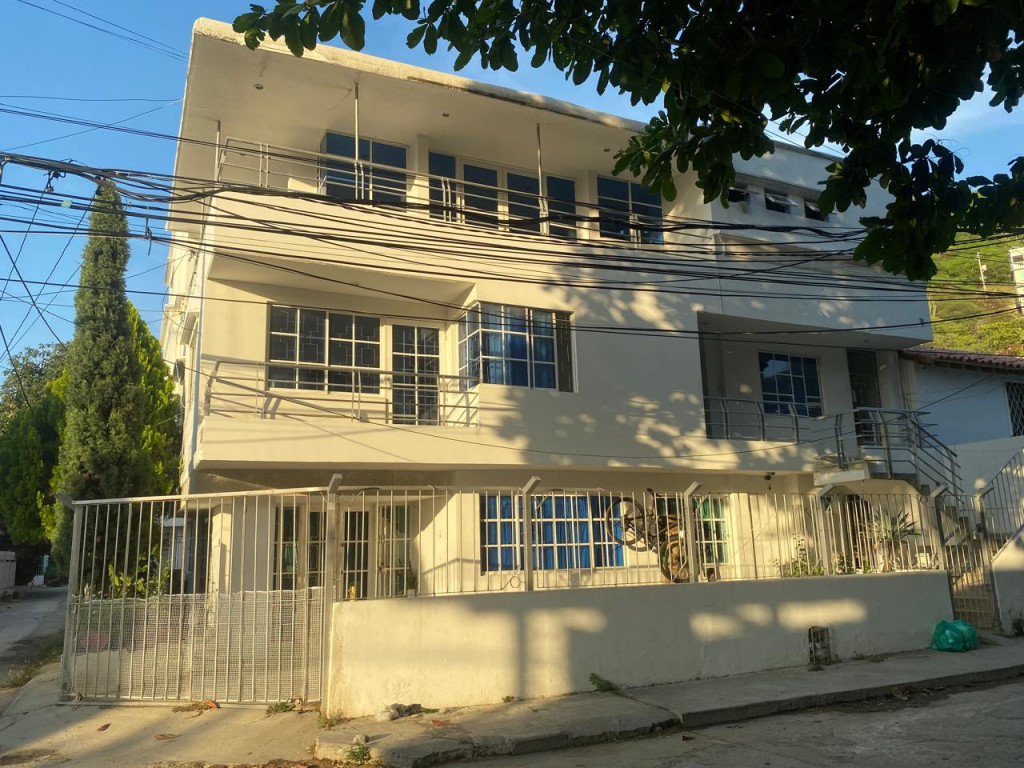Building for sale in Santa Marta, carrera 4a n 10a 84, 426 m²