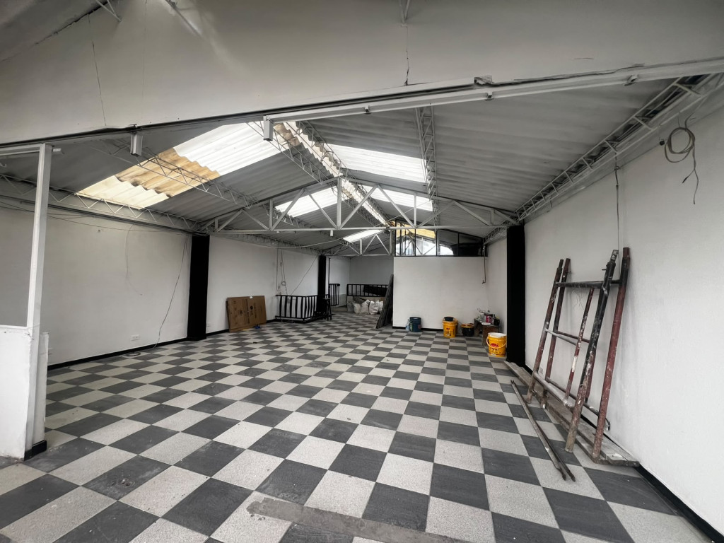 CASA en venta en Bogotá, 48 Sur # 19A-53,, 360 m²