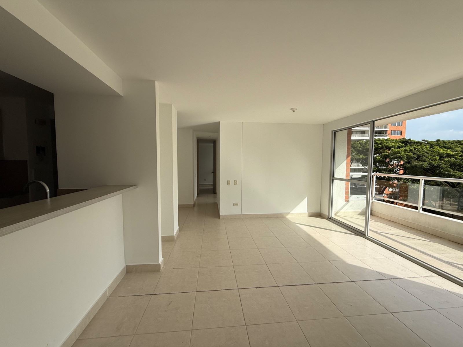 APARTAMENTO en venta en Cali, calle 28 100-36, 77 m²