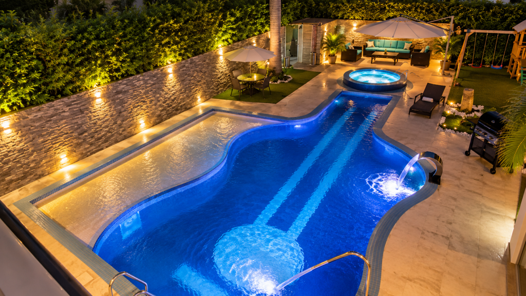 CASA en venta en Girardot, Km 5 via Girardot - Tocaima, 390 m²
