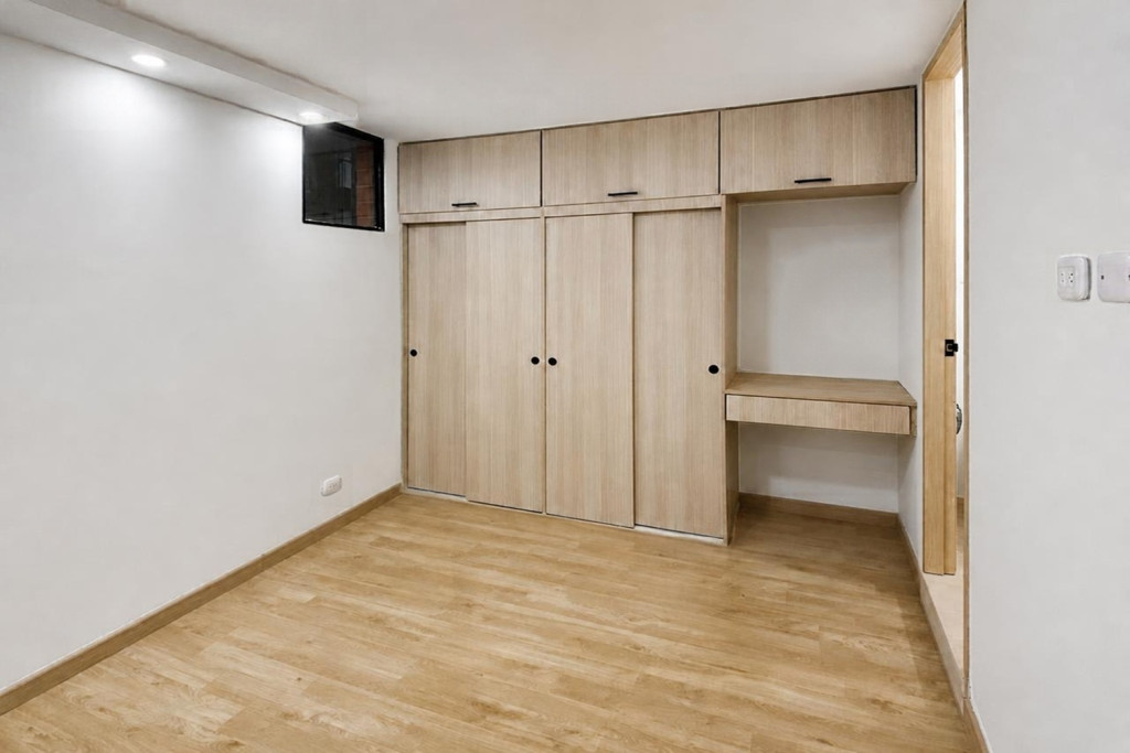 APARTAMENTO en venta en Madrid, Carrera 1 Este 24-77, Conjunto Residencial Aranjuez, 54 m²
