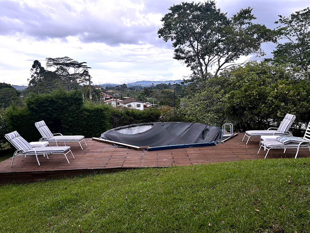 FINCA en venta en Rionegro, Vereda San Luis, 220 m²