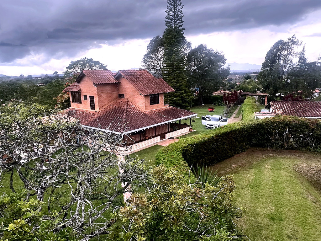 FINCA en venta en Rionegro, Vereda San Luis, 220 m²