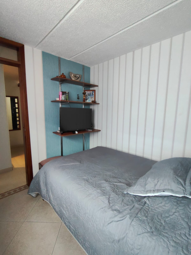 APARTAMENTO en venta en Bogotá, Calle 12C # 71B-40, 70 m²