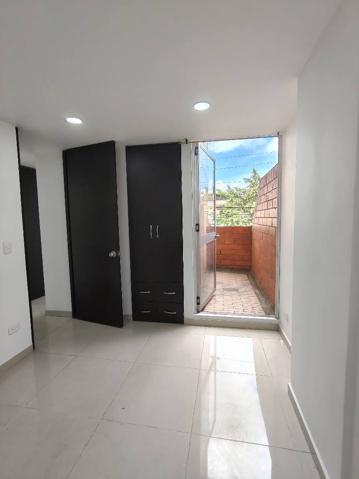 APARTAMENTO en venta en Bogotá, Calle 40 Sur, Carrera 72K #02, 46 m²