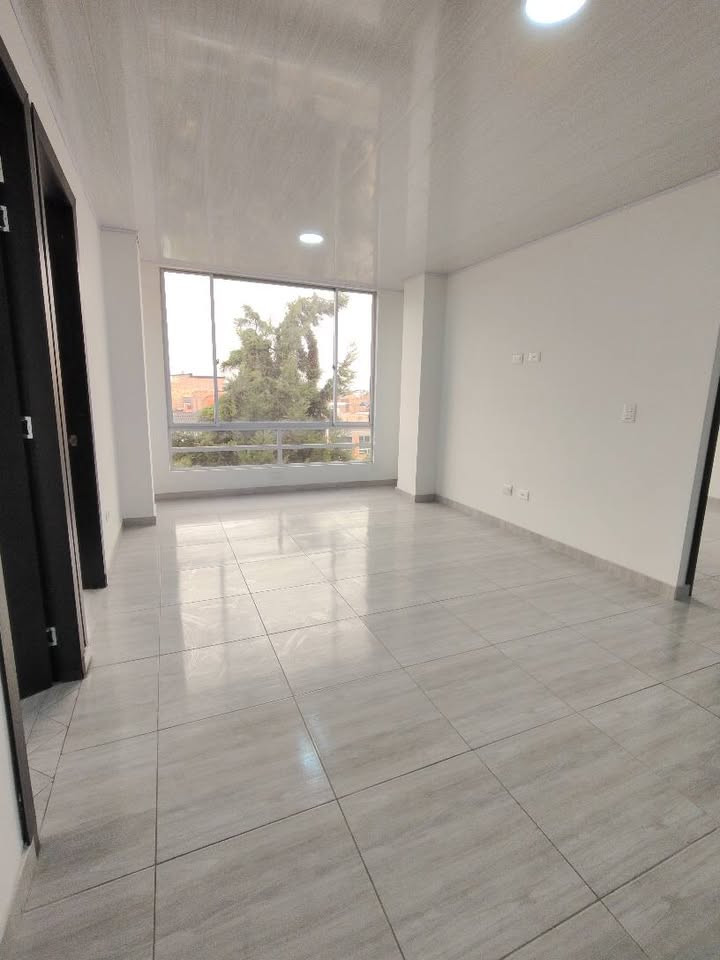 APARTAMENTO en venta en Bogotá, AV. CARRERA 68 # 64 C 75, 78 m²