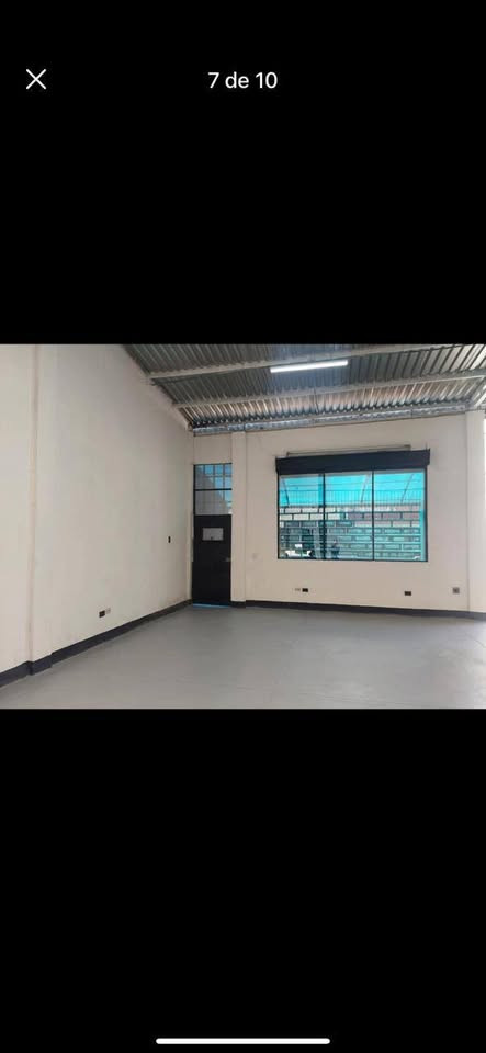 Building for sale in Bogotá