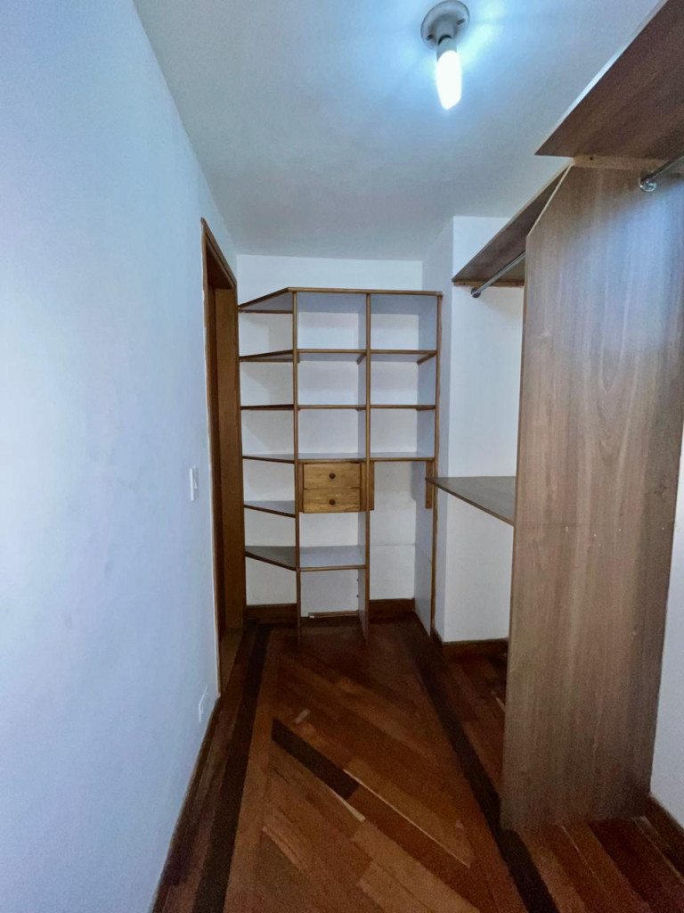APARTAMENTO en alquiler en Medellín, calle 16 A sur, 165 m²