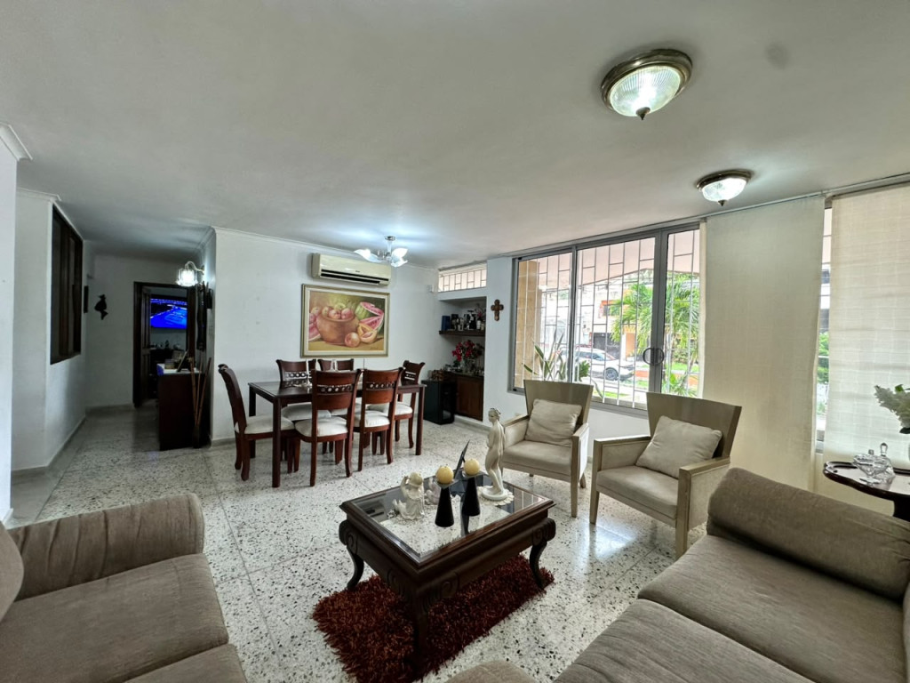 APARTAMENTO en venta en Barranquilla, Calle 92 # 51B - 153, 152 m²