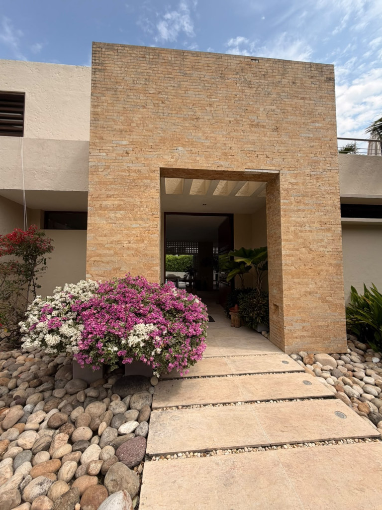 CASA en venta en Girardot, PREDIO 56 5-2 CONDOMINIO CAMPESTRE EL PEÑON