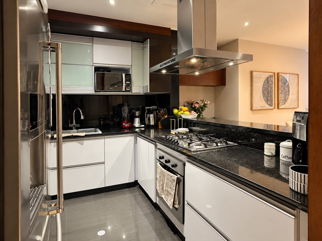 EDIFICIO en alquiler en Bogotá, calle 104A #21-87 Edificio Village reservado, 123 m²