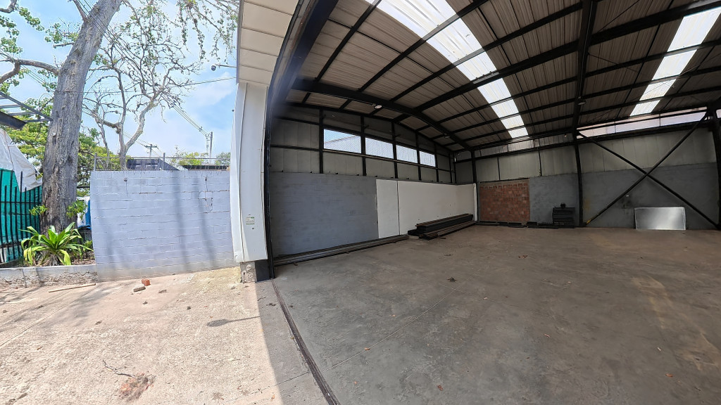 LOCAL en alquiler en Jamundí, Kilometro 1 via jamundi terranova, 120 m²