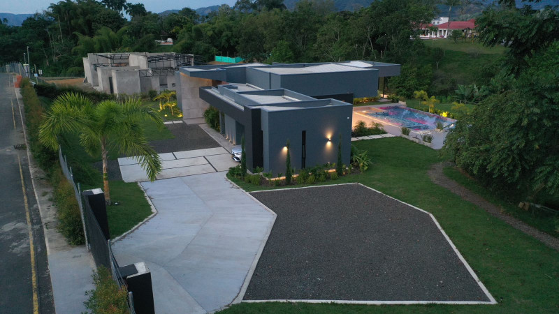 CASA CAMPESTRE en venta en Pereira, Cerritos condominio pavas, 465 m²