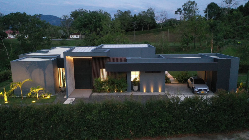 CASA CAMPESTRE en venta en Pereira, Cerritos condominio pavas, 465 m²