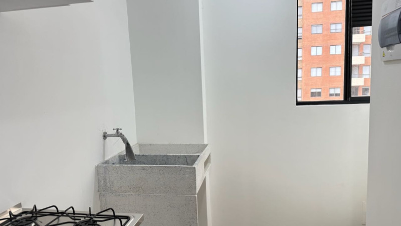 APARTAESTUDIO en venta en Bogotá, TRANSVERSAL 53D #129-78
Edificio DC HOME
torre 1 apto 808, 45 m²