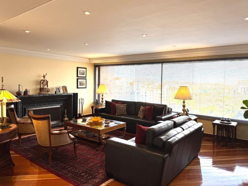 APARTAMENTO en venta en Bogotá, Carrera 76a #131-60
 Torre 5-Apto 509
Edificio PIEMONTE DE P, 196 m²
