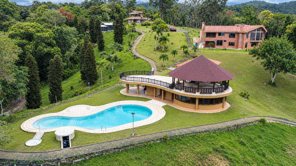 FINCA en venta en Yumbo, Dapa, 20529 m²
