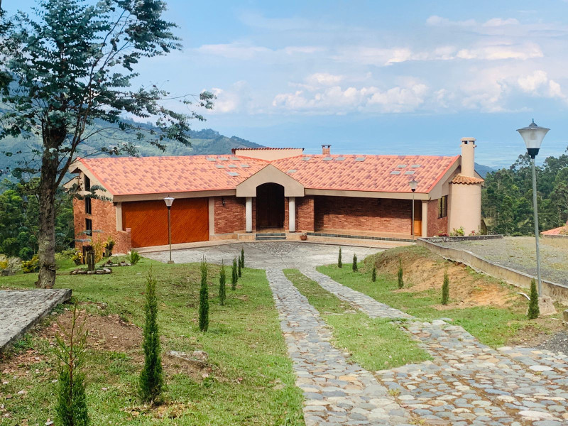 FINCA en venta en Dapa, alto Dapa, 20529 m²