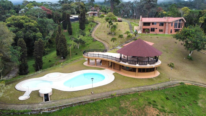 FINCA en venta en Dapa, alto Dapa, 20529 m²
