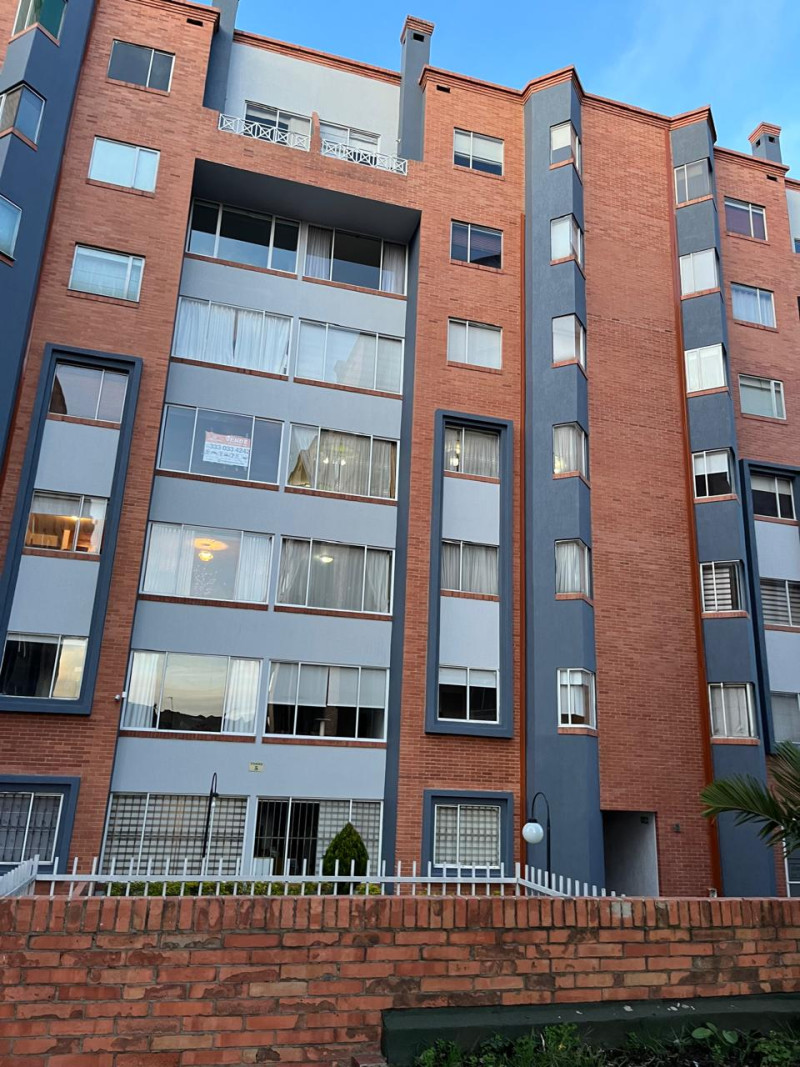 APARTAMENTO en venta en Bogotá, Calle 138 # 72-30 Conjunto Almeria de San Luis, 110 m²