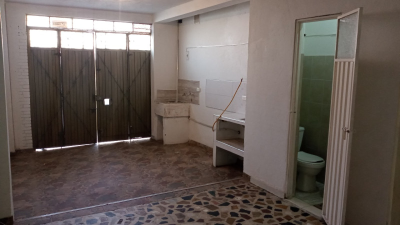 CASA en venta en Bogotá, Calle 33 sur # 20A-07, 240 m²