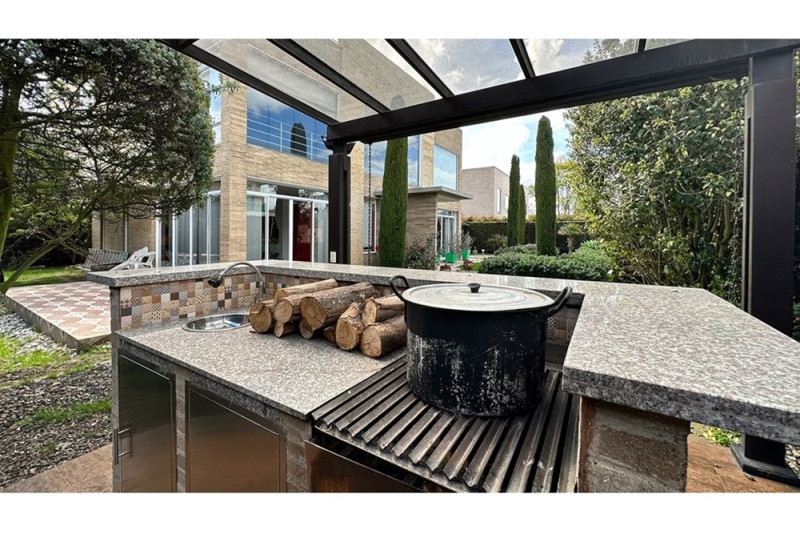 CASA en venta en Cajicá, Dirección no disponible, 234 m²