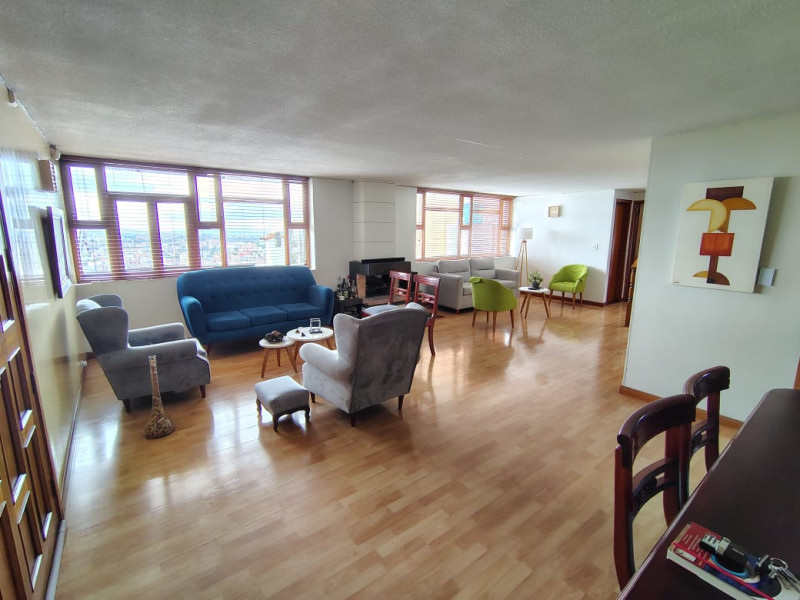 CASA en venta en Bogotá, ransversal 1 # 56, 247 m²