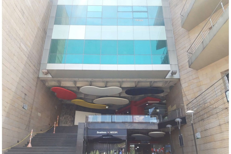 LOCAL en alquiler en Bogotá, Dirección no disponible, 54 m²